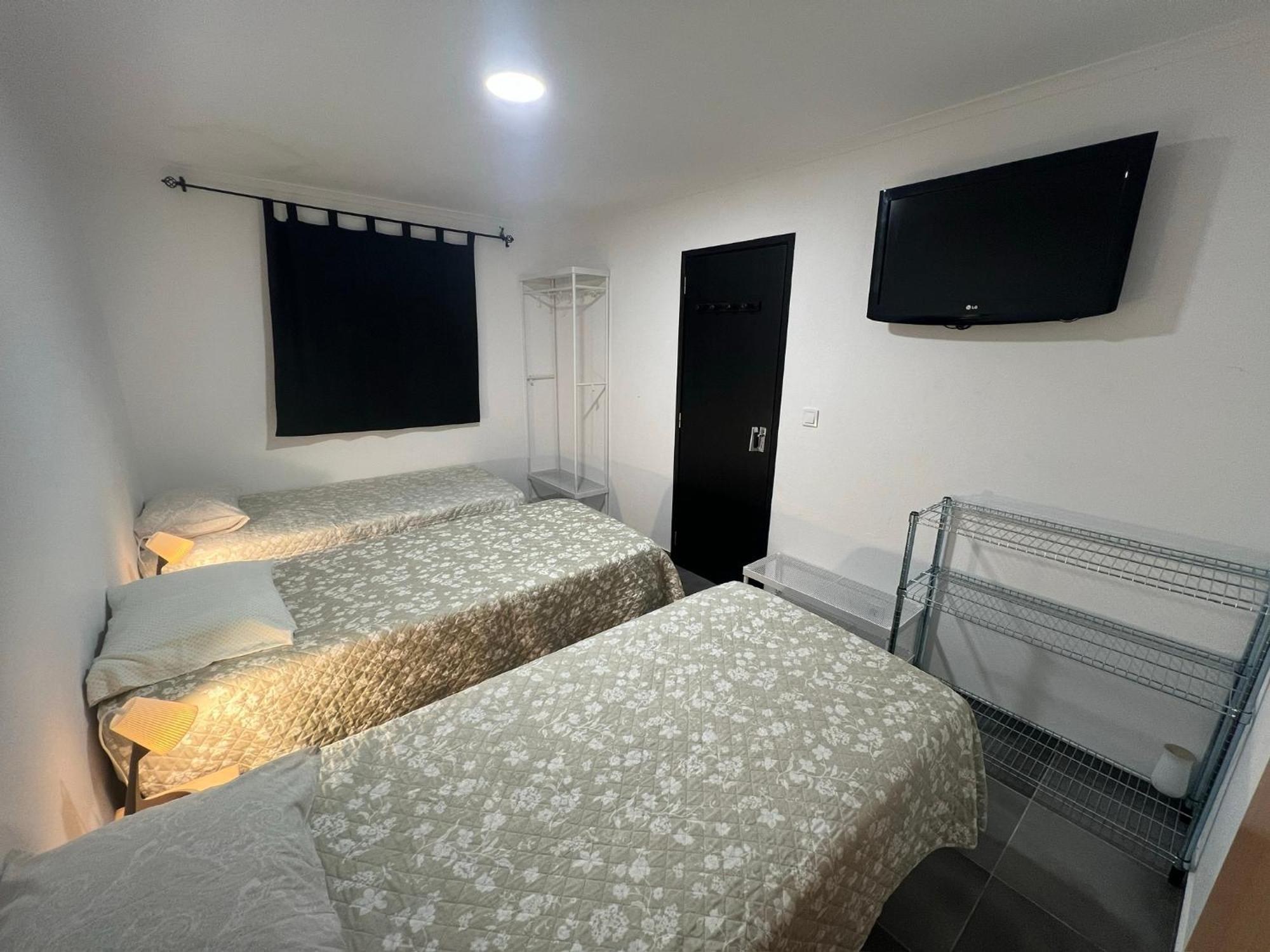 Estanqueira Guest House ซินจ์ ภายนอก รูปภาพ